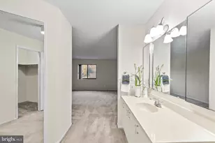 5904 Mt Eagle Dr, Alexandria, VA 22303 - Photo 16
