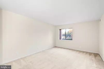 5904 Mount Eagle Drive #201, Alexandria, VA 22303 - Photo 58