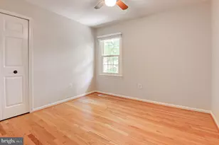 2603 Oakledge Ct, Vienna, VA 22181 - Photo 38