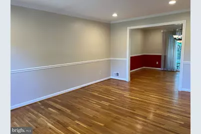 9502 Tregaron Place, Burke, VA 22015 - Photo 8
