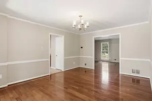 4410 Guinea Rd, Fairfax, VA 22032 - Photo 10