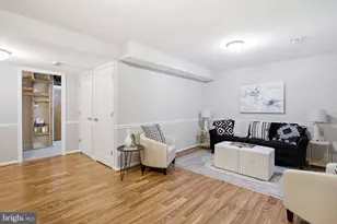 10869 Oak Green Ct, Burke, VA 22015 - Photo 30