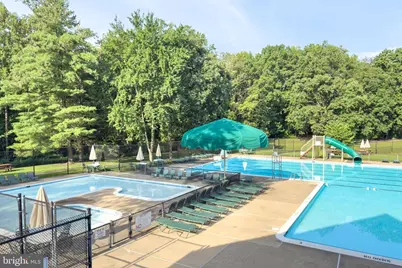 10869 Oak Green Court, Burke, VA 22015 - Photo 44