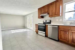 7649 Fallswood Way, Lorton, VA 22079 - Photo 6
