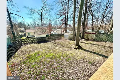 7649 Fallswood Way, Lorton, VA 22079 - Photo 38
