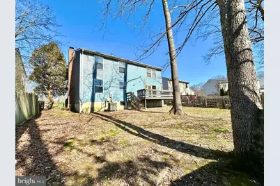 7649 Fallswood Way, Lorton, VA 22079 - Photo 34