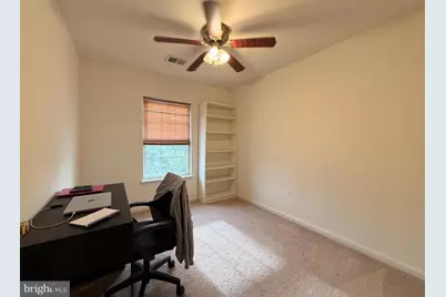 4663 Flatlick Branch Drive, Chantilly, VA 20151 - Photo 18