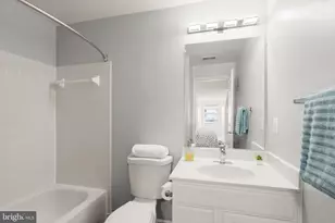 11575 Cavalier Landing Ct, Fairfax, VA 22030 - Photo 24