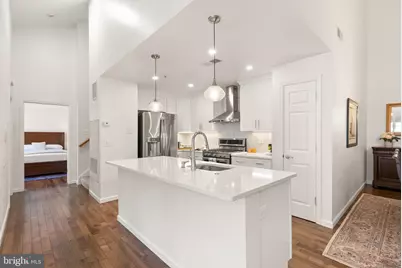 11575 Cavalier Landing Court #403, Fairfax, VA 22030 - Photo 8