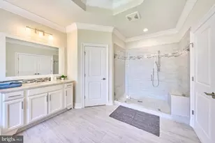 605 Meadow Ln SW, Vienna, VA 22180 - Photo 52