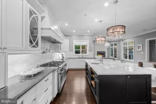 8305 Fox Haven Dr, McLean, VA 22102 - Photo 20