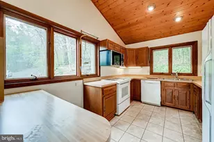 1328 Potomac School Rd, McLean, VA 22101 - Photo 12