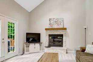 7729 Silver Sage Ct, Springfield, VA 22153 - Photo 32