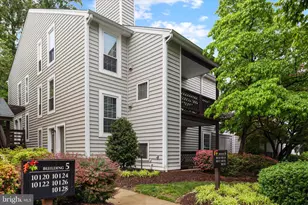 10110 Oakton Terrace Rd, Oakton, VA 22124 - Photo 26