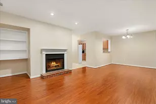 10110 Oakton Terrace Rd, Oakton, VA 22124 - Photo 4