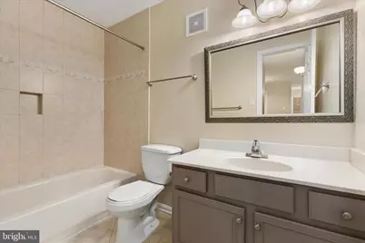 10110 Oakton Terrace Road #10110, Oakton, VA 22124 - Photo 20