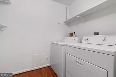 10110 Oakton Terrace Road #10110, Oakton, VA 22124 - Photo 16