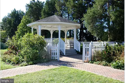 4555 Interlachen Court #J, Alexandria, VA 22312 - Photo 38