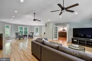 4929 Bexley Ln, Fairfax, VA 22032 - Photo 8