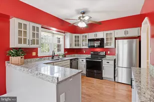 5916 Wescott Hills Way, Alexandria, VA 22315 - Photo 12