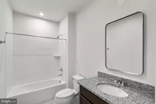 1 Aviation Pl, Herndon, VA 20171 - Photo 22