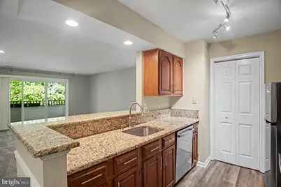 7718 Lafayette Forest Drive #176 (22), Annandale, VA 22003 - Photo 10