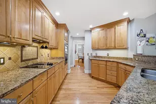 2026 Mayfair McLean Ct, Falls Church, VA 22043 - Photo 28