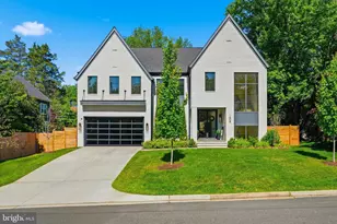1608 Wrightson Dr, McLean, VA 22101 - Photo 2