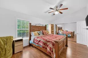 5700 Mason Bluff Dr, Burke, VA 22015 - Photo 30