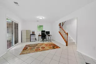 5700 Mason Bluff Dr, Burke, VA 22015 - Photo 34