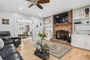 5810 Hannora Ln, Fairfax Station, VA 22039 - Photo 16