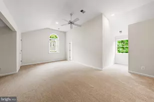10711 Oldfield Dr, Reston, VA 20191 - Photo 30