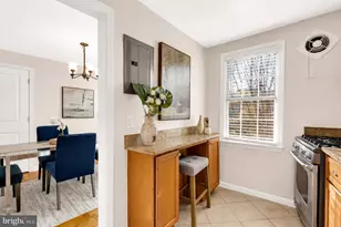 6715 W Wakefield Dr, Alexandria, VA 22307 - Photo 12