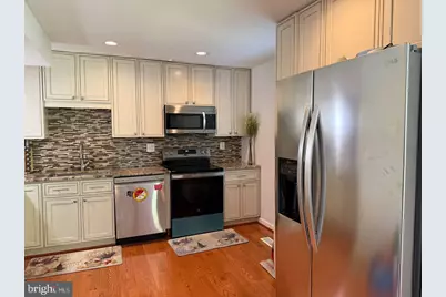 6415 Blarney Stone Court, Springfield, VA 22152 - Photo 8
