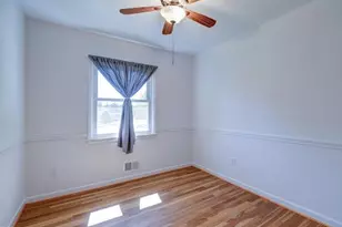 5705 Buckingham Palace Ct, Alexandria, VA 22315 - Photo 26
