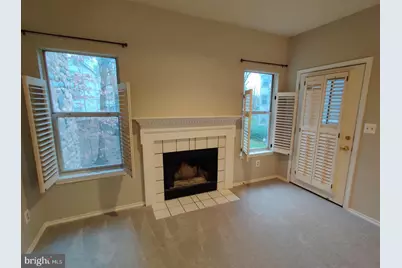13058 Autumn Woods Way #203, Fairfax, VA 22033 - Photo 16