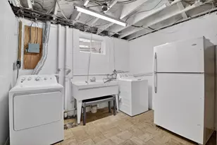 6530 Fairlawn Dr, McLean, VA 22101 - Photo 16