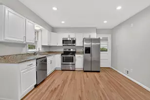 6530 Fairlawn Dr, McLean, VA 22101 - Photo 2