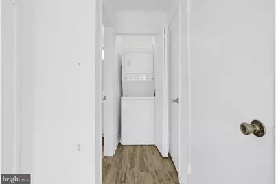 7825 Harrowgate Circle #B, Springfield, VA 22152 - Photo 18