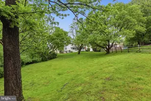 9833 Squaw Valley Dr, Vienna, VA 22182 - Photo 44