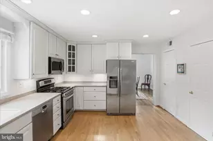 9833 Squaw Valley Dr, Vienna, VA 22182 - Photo 8