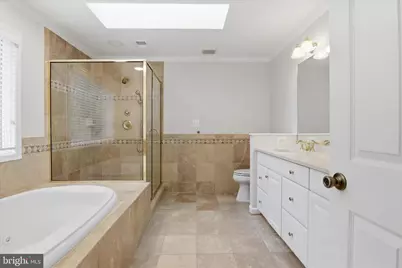 9833 Squaw Valley Drive, Vienna, VA 22182 - Photo 22