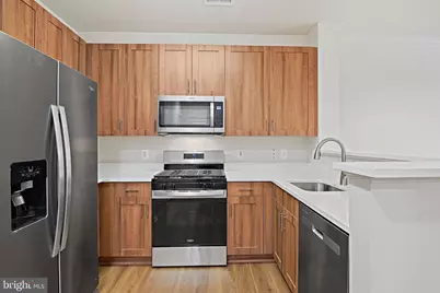 12001 Market Street #151, Reston, VA 20190 - Photo 4