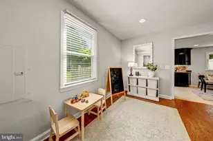 3144 Holloway Rd, Falls Church, VA 22042 - Photo 8
