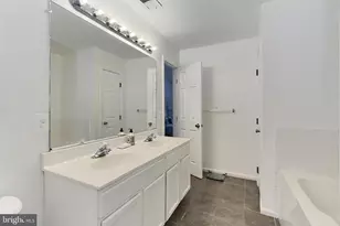 8509 Towne Manor Ct, Alexandria, VA 22309 - Photo 28