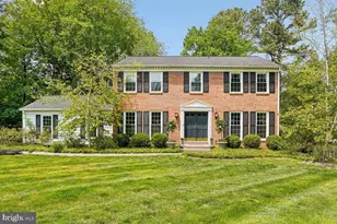 10314 Hickory Creek Ct, Great Falls, VA 22066 - Photo 1