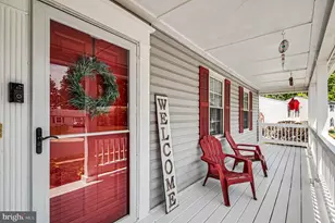 9770 Turnbuckle Dr, Burke, VA 22015 - Photo 2