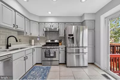 12789 Dogwood Hills Lane, Fairfax, VA 22033 - Photo 16