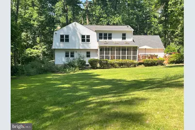 725 Forest Park Road, Great Falls, VA 22066 - Photo 18