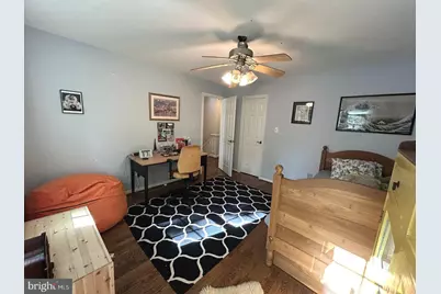 725 Forest Park Road, Great Falls, VA 22066 - Photo 14